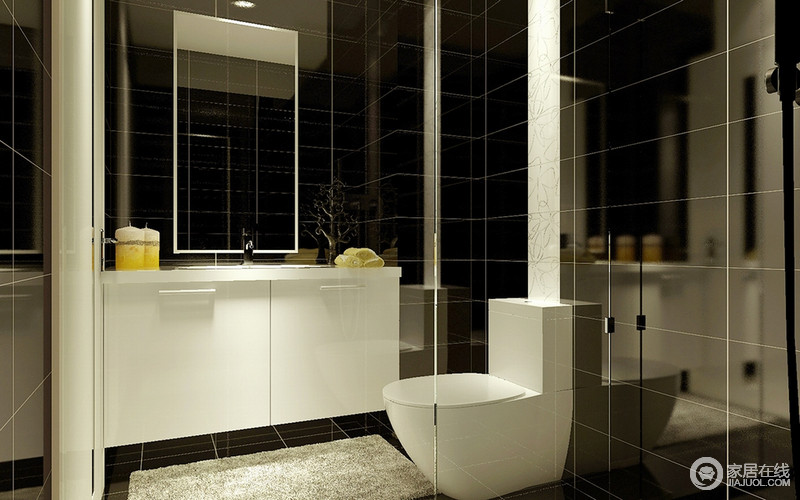 黑白搭配的卫浴空间，极具雅致的时尚大方；墙面光泽清晰折射着室内内容，无形中扩大了空间视觉感；缝线的丰富，在横竖间弱化了空间的硬朗，柔和舒缓了空间氛围。