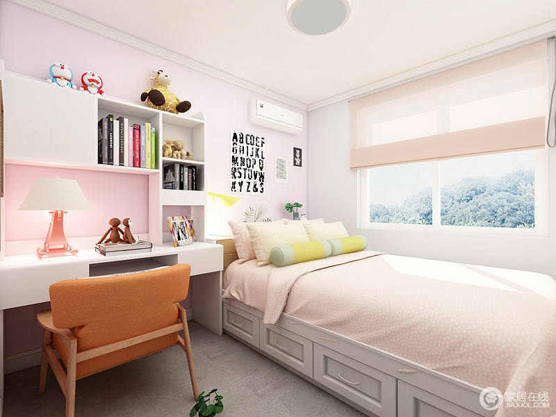 这是一个女孩公主房，粉色的墙面搭配白色的家具，少女心十足，榻榻米的设计不仅仅利用了房间的所有角落，还极大的增加了房间的收纳功能。