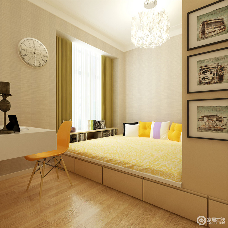 次卧无论是墙面、地板亦或是空间软装，采用多重黄色系来渲染空间明媚活泼的氛围。与墙面形成一体式设计的榻榻米床，与飘窗处隔板架，增加了收纳部分，提高了空间功能性。