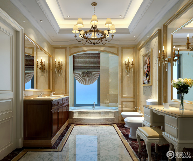 卫浴间中将浴缸置于其中，并利用不同色泽的大理石塑造出了一个层次分明、干净宜用的空间。