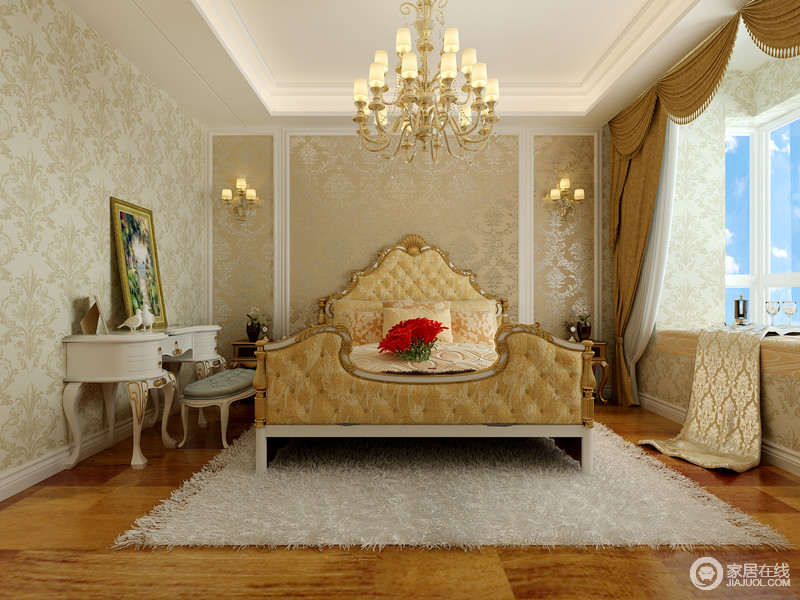 卧室的整个空间布满了奢黄大马士革印花壁纸，显得华光熠熠，极具欧式风情的双人大床首尾造型吻合，铺就的白色绒毛软毯，在贵气之下平添出柔和温软。