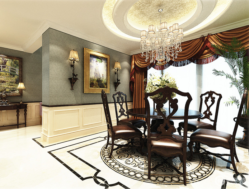 水晶琉璃灯让深色调的家具焕新，壁画将空间的古典美全然放置在空间。