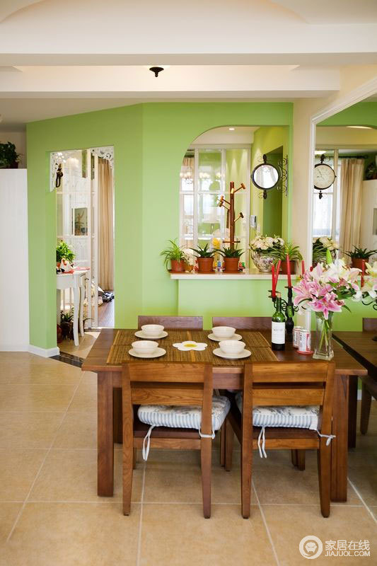 110平阳光美式“小清新”苹果绿色的家