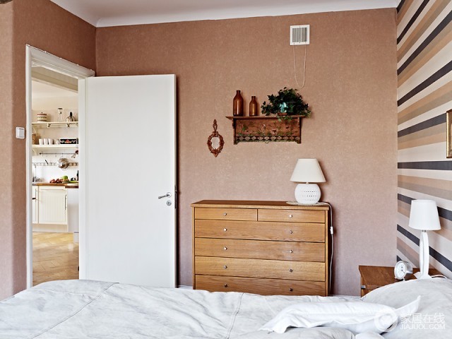 清新温暖北欧风 两室两厅的暖色小公寓