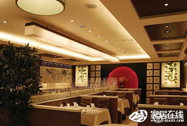 褐色中式风格餐厅
